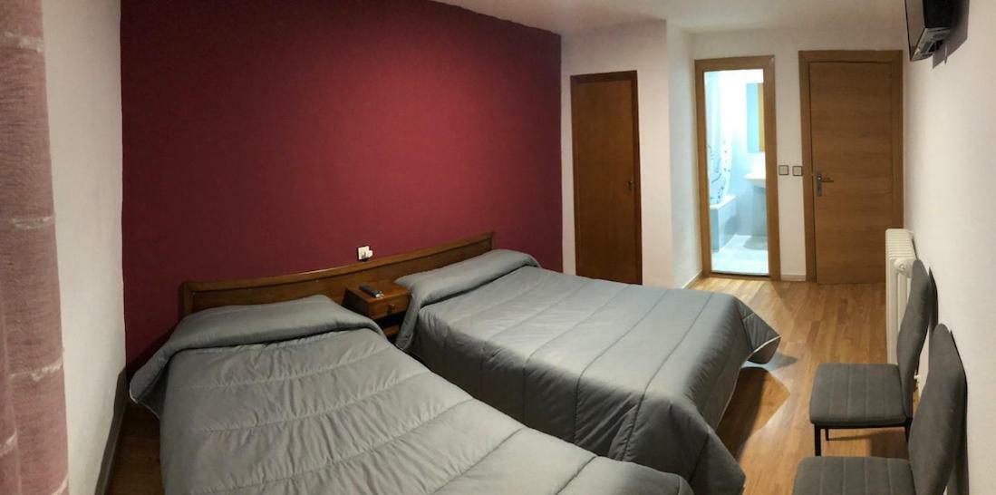Hostal El Arco Almazán Buitenkant foto